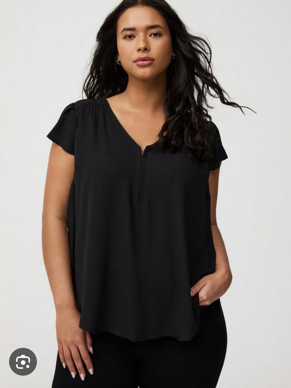 Torrid Sz 0 Black V-Neck Short Flutter Sleeve Blouse